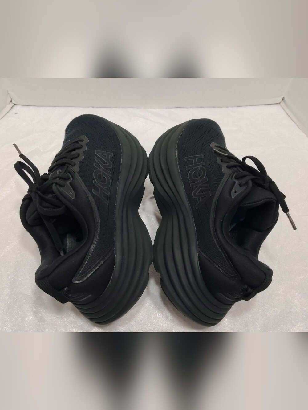 Hoka One One Bondi 8, Women # 8.5 Running Shoes - Picture 10 of 11